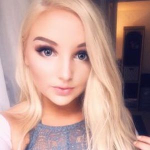 Meet your Posher, Savannah